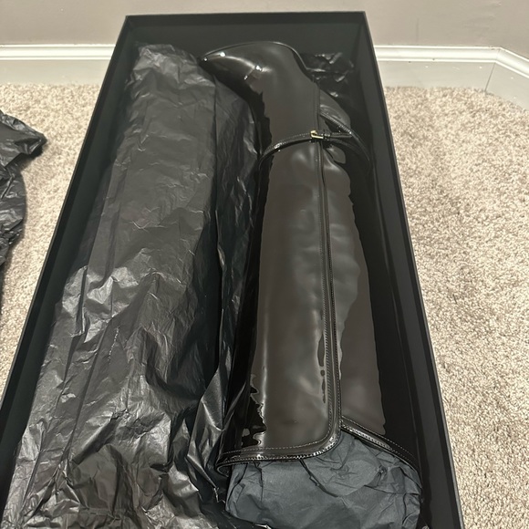 SAINT LAURENT Vernice Grupy Patent Leather High Knee Boots-Italy Size 38 - Picture 13 of 16